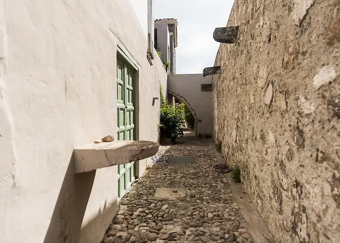 Hacienda De La Guirra Villa *